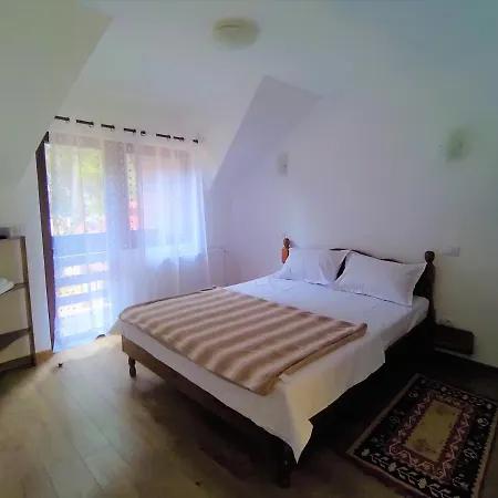 Duca Holiday home Ciobanus